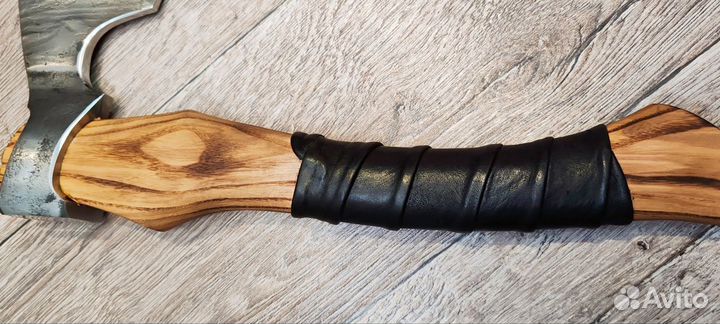 Топор кованный 65г (ресорная сталь)