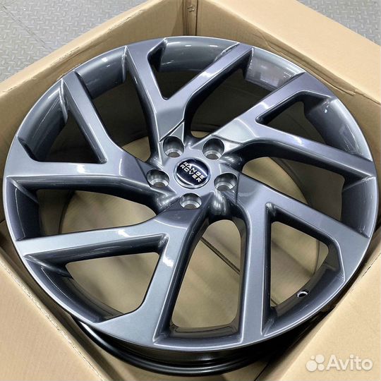 Диски на Land Rover Discovery 3 4 R22