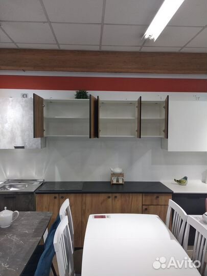 Кухонный гарнитур кухня нoвый