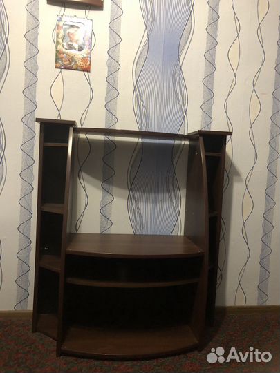 Тумба под телевизор