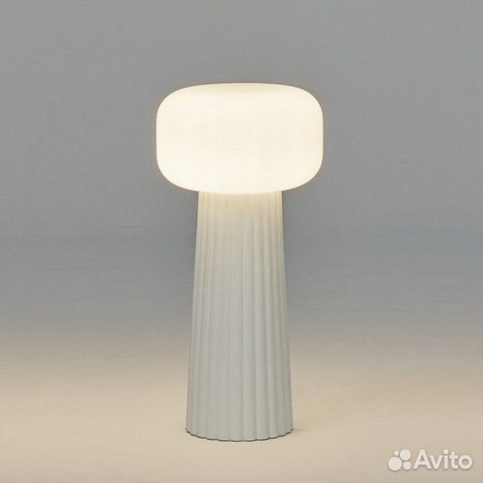 Настольная лампа декоративная Mantra Faro 7248