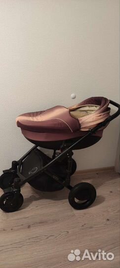 Коляска Tutis Zippy Pia (3 в 1)