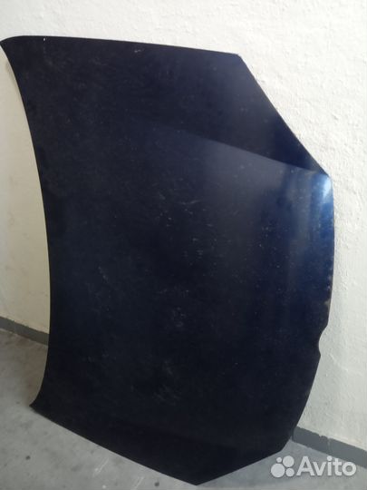 Капот VW Jetta 5