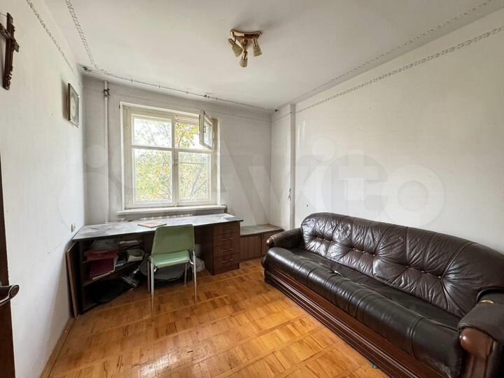 4-к. квартира, 75 м², 3/5 эт.