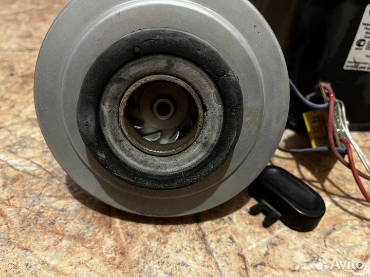 Запчасти на пылесос Vitek