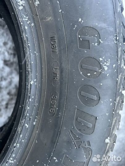 Goodyear Cargo Ultra Grip 2 215/65 R16