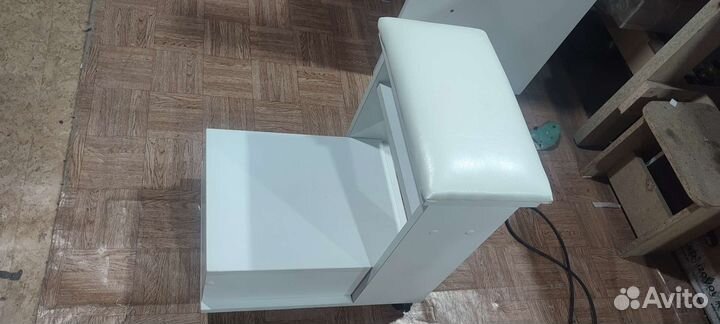 Педикюрная подставка для ног