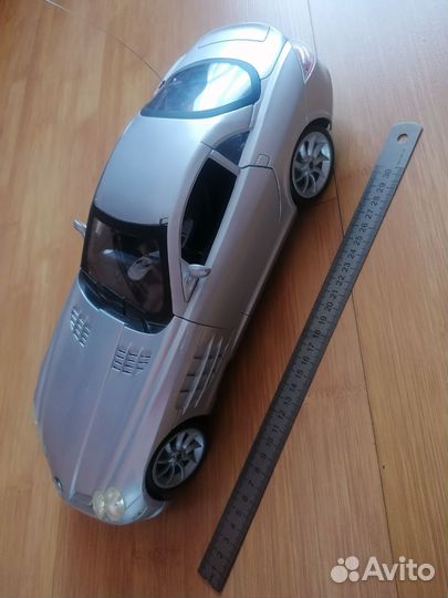 Машинка игрушка