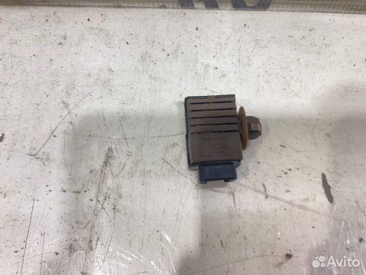 Датчик звукового сигнала (зуммер) Toyota Rav 4