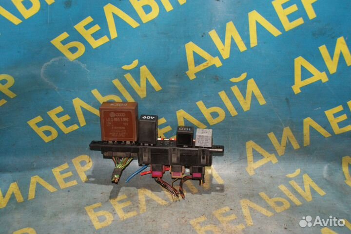 Блок предохранителей Volkswagen Golf 4 Variant