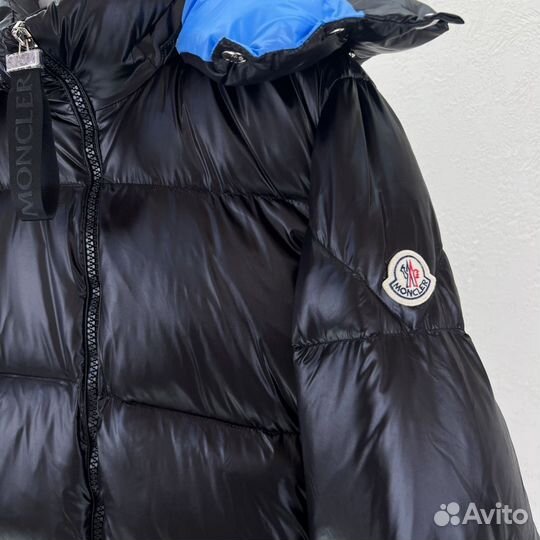 Пуховик Moncler