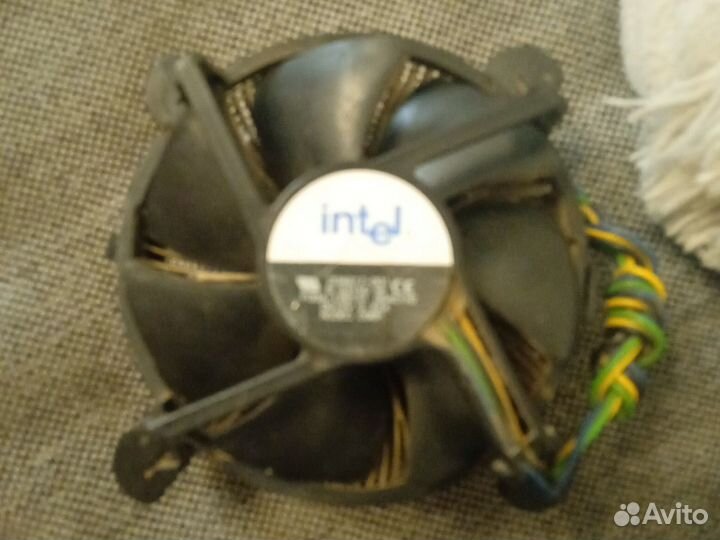Кулер для 775