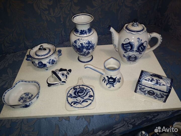 Фарфоровая посуда гжель