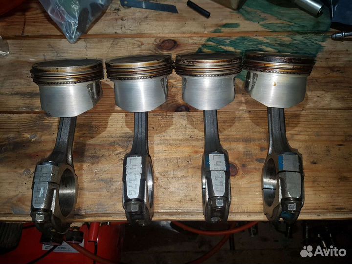 Поршень шатун Renault рено к4м k7м