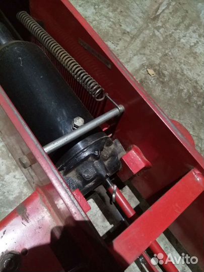 Домкрат гидравлический подкатной 20 тонн