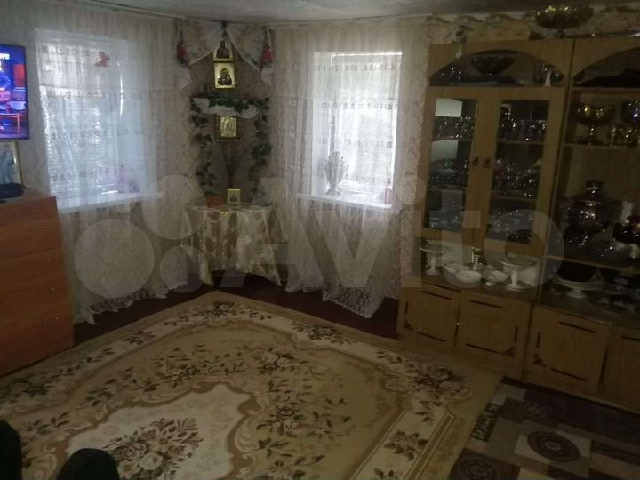 Дом 40 м² на участке 8 сот.