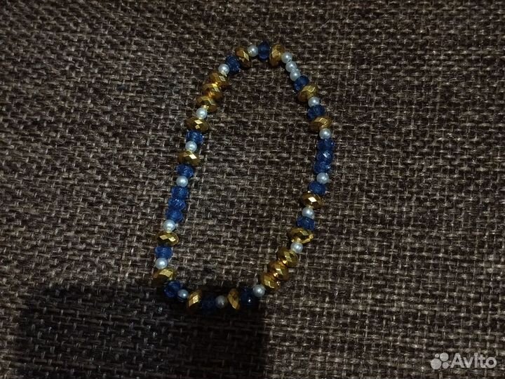 Браслет из бусин
