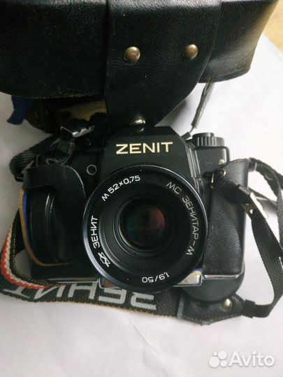 Фотоаппарат Zenit-122 с объективом мс Зенитар-М