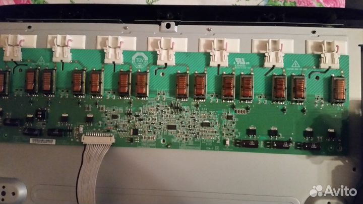 V266-001 32t36-c08 bn94-06292p