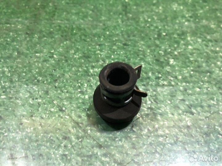 Крепление датчика дмрв Honda Civic Ferio ES1 D15B