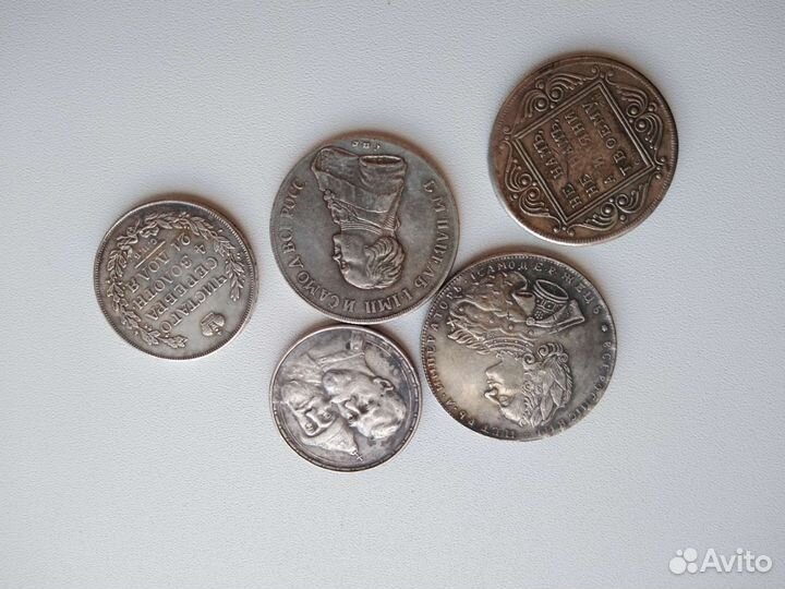 Сувенирные копии царских монет