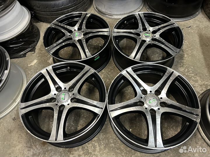 Диски литые R16