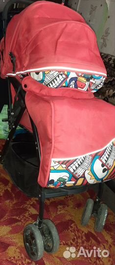 Прогулочная коляска