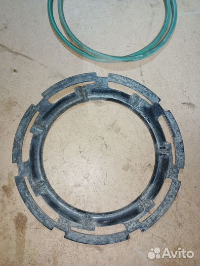 Фиксатор топливного насоса Ford Explorer 5