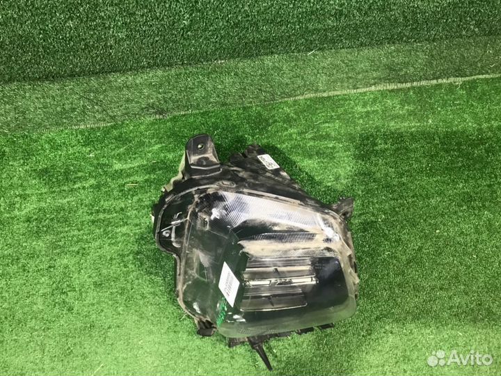 Фара правая Hyundai Tucson