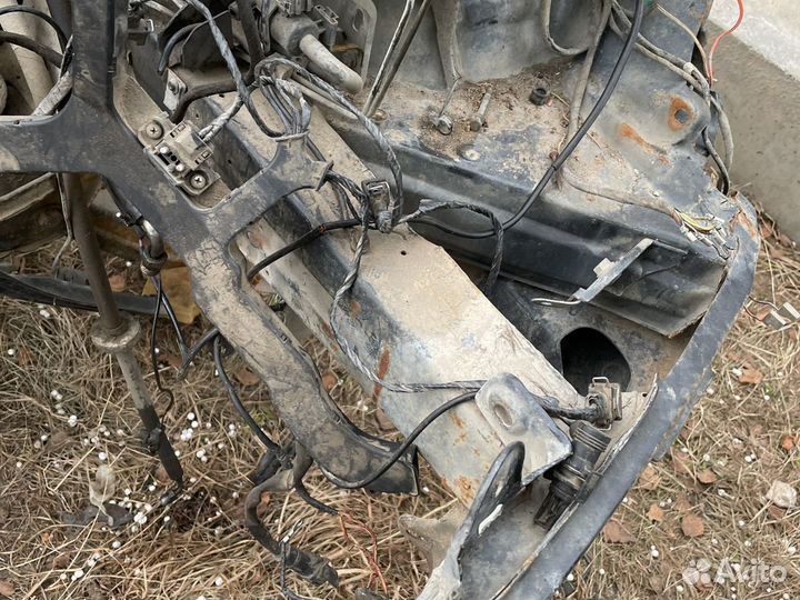 Кузовные детали на w202