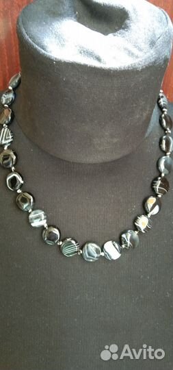 Ожерелье, агат