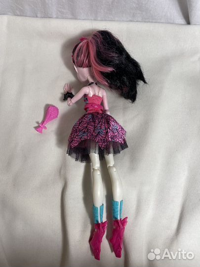 Кукла Монстер Хай дракулаура