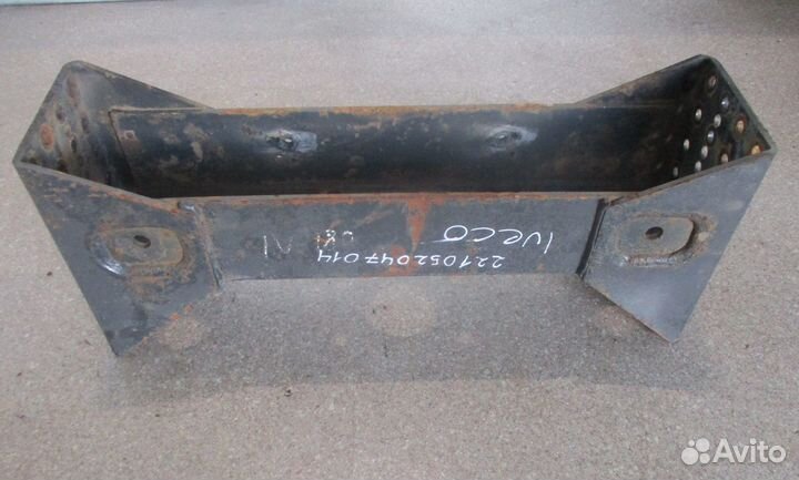 Траверса рамы Iveco 41005777