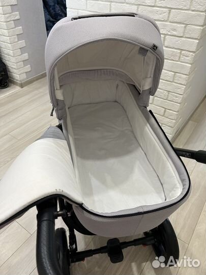 Коляска Adamex Reggio 2в1