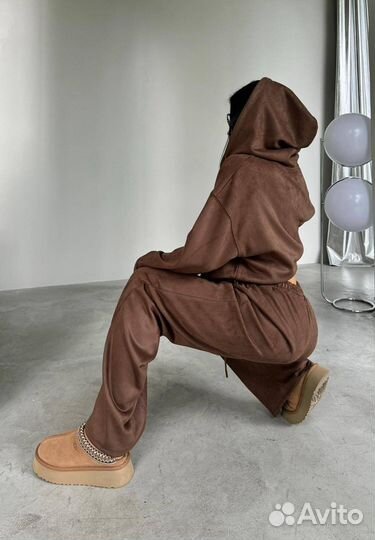 Крутой костюм. Корея