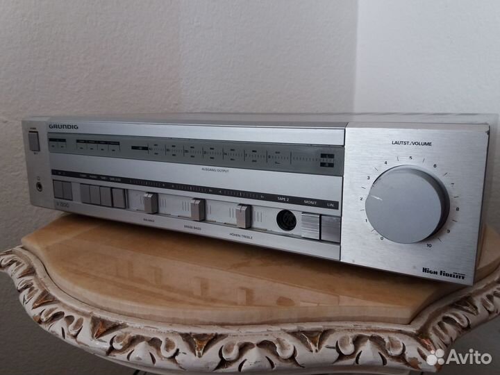 Grundig V 7200 Усилитель Винтаж (1984)