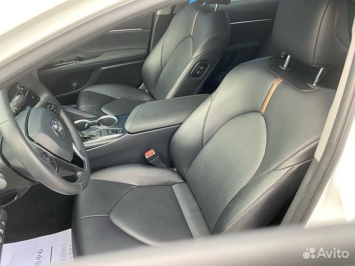 Toyota Camry 2.0 AT, 2019, 43 000 км