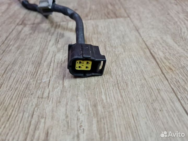 Датчик кислорода Лямбда-зонд Mercedes-Benz E W211