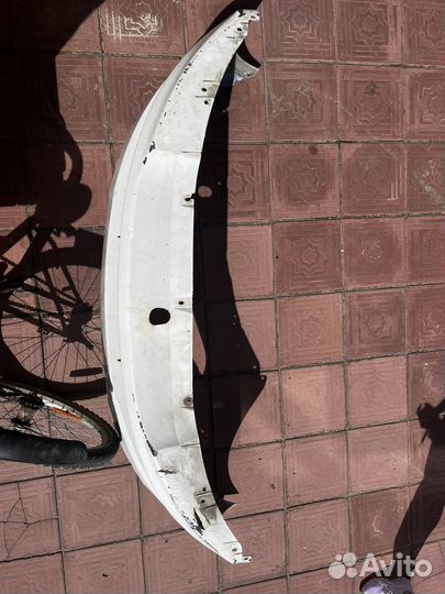 Передний бампер BMW 116i 2011г