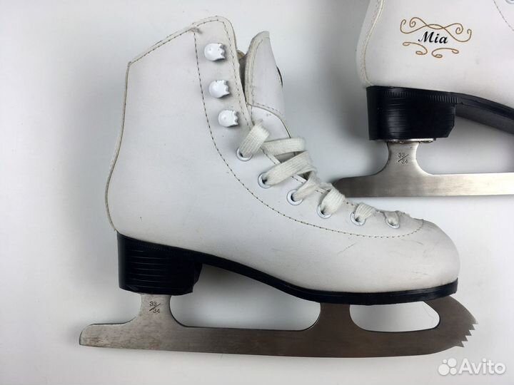 Коньки фигурные Mia, фирменные