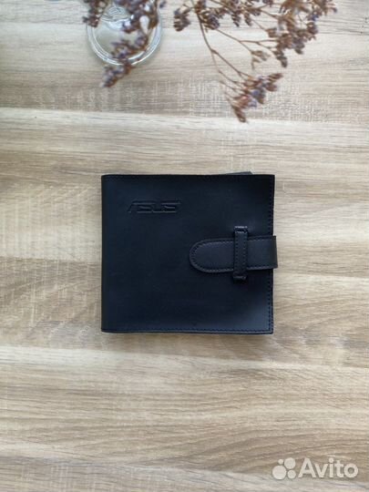 Чехол для CD DVD дисков Asus черный на 18 дисков