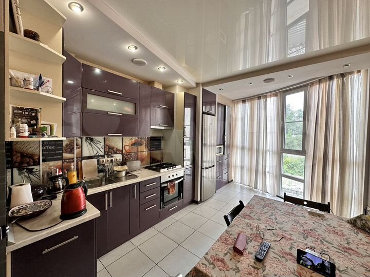 2-к. квартира, 62 м², 2/9 эт.