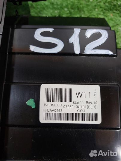 Панель управления отопителя KIA Sportage 3 (SL) 2