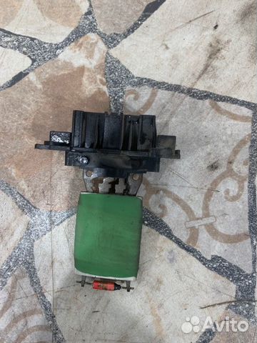 Резистор печки Opel Corsa хэтчбек 1.4 (Z14XER)