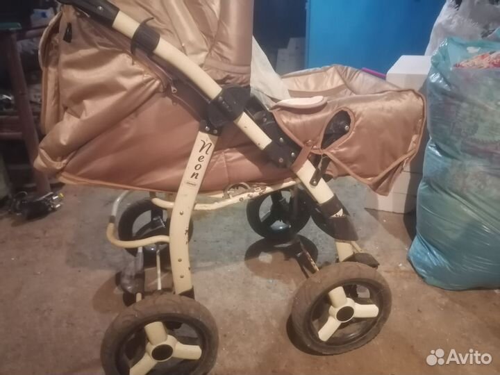 Детская коляска отдам бесплатно