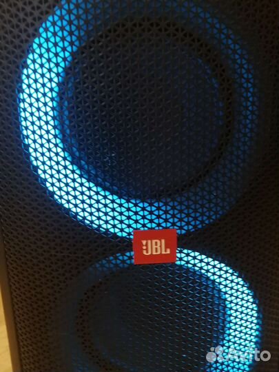 Музыкальная колонка