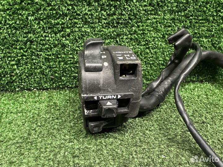 Пульт левый Honda VFR 400 NC30