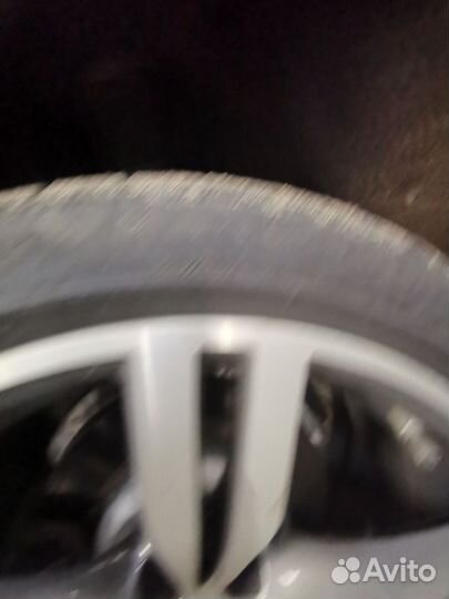 Altenzo Sports Comforter Plus 245/40 R20 и 275/35 R20 102ZR