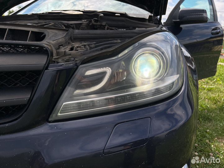 Фара mercedes w204 левая передняя рестайл оригинал