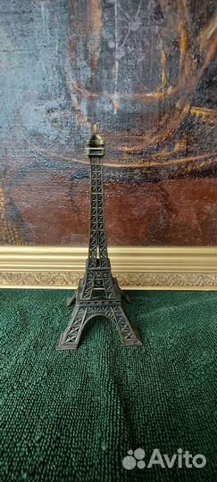 Металическая статуэтка Эйфелева башня